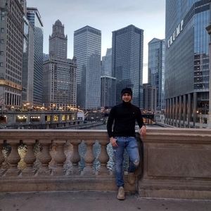 Meet your Posher, Victor